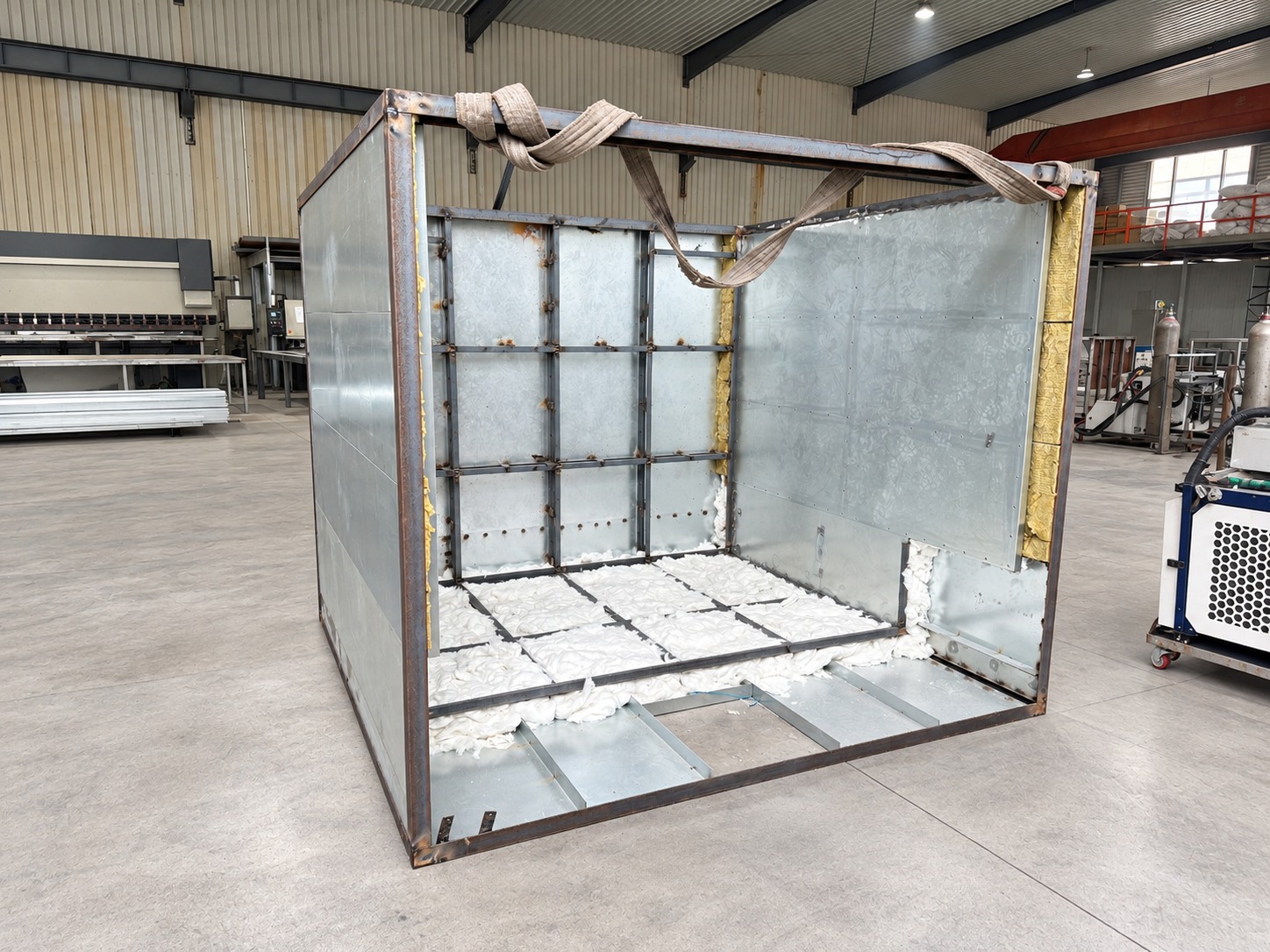 Insulation and chamber assembly