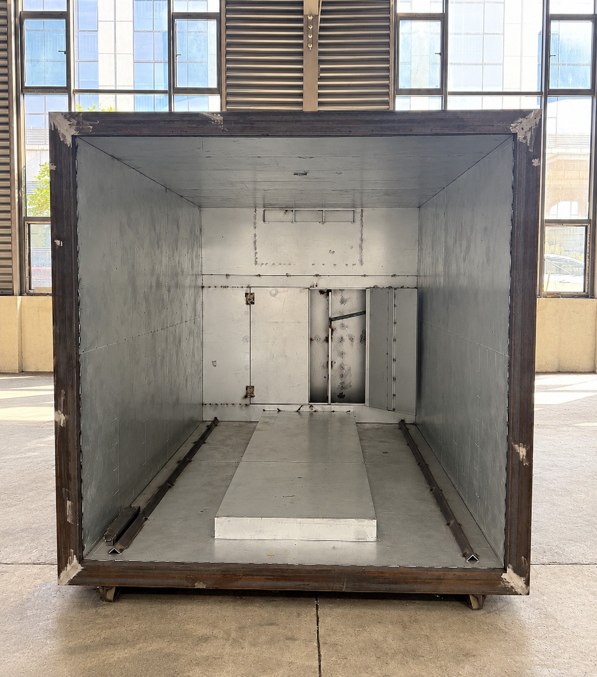 Chamber lining during assembly